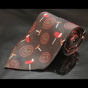 WATER DOGS CHICAGO IL, GEYSER PEAK WINERY Wine tie