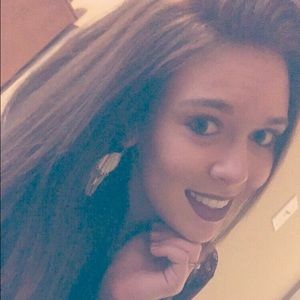 Meet your Posher, Natalie