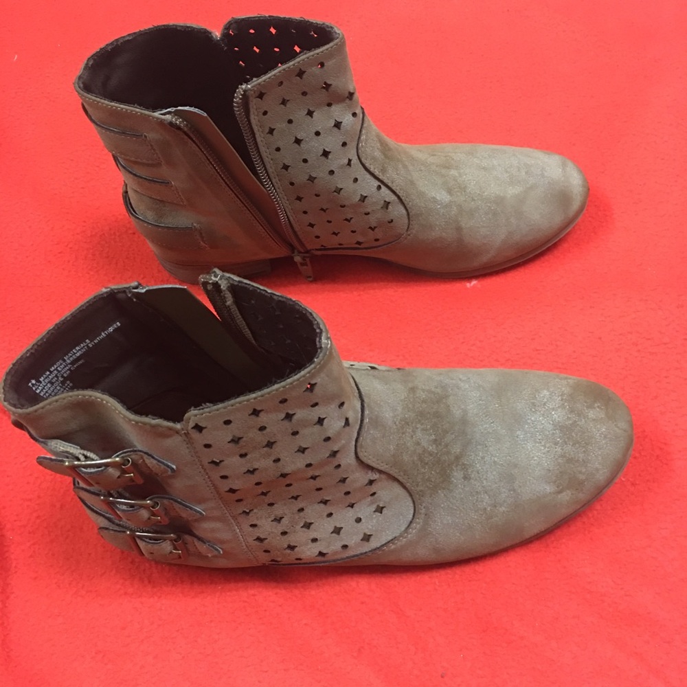 Cute booties!