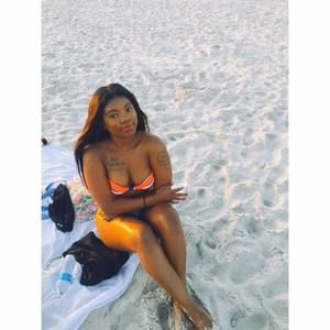 Meet your Posher, Ariel