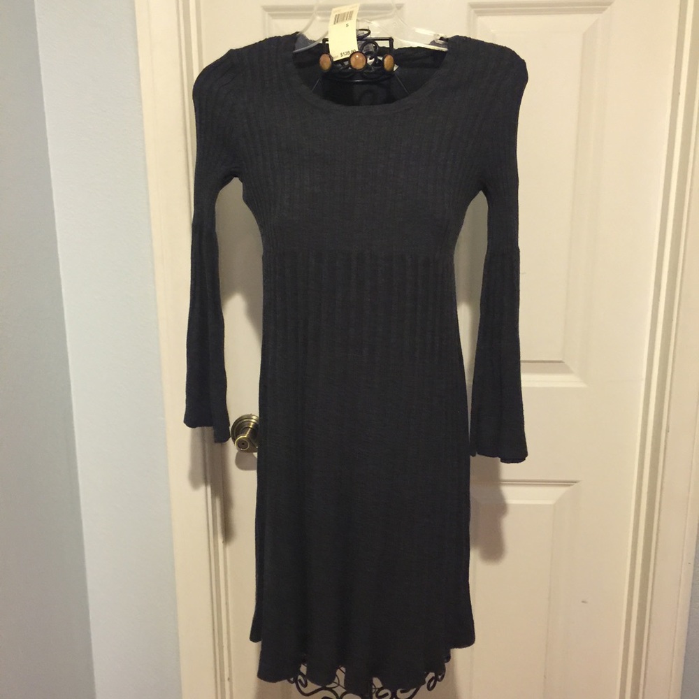NEW charcoal sweater dress - max studio classic