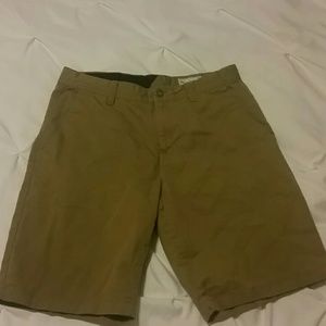 Volcom khaki shorts
