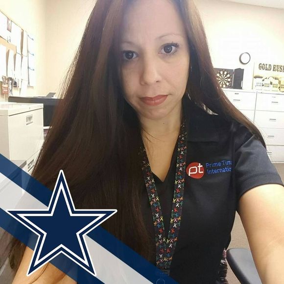 Meet your Posher, Selena r - Picture 1 of 1