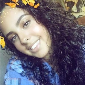 Meet your Posher, Isabella