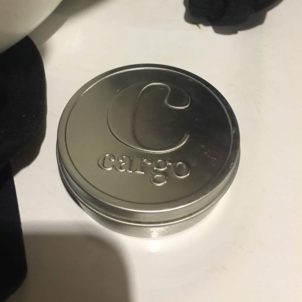 Cargo bronzer shade dark