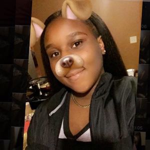 Meet your Posher, Yøniaa