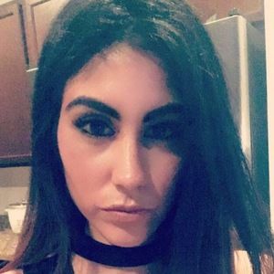 Meet your Posher, Anabel