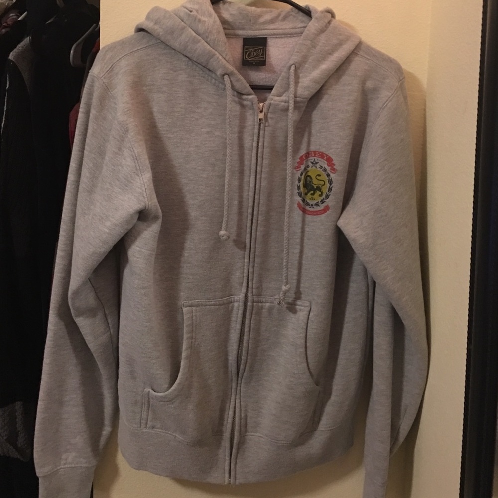 Obey propaganda sweatshirt