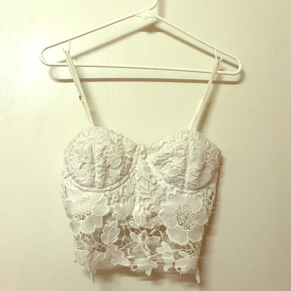 White floral crop top