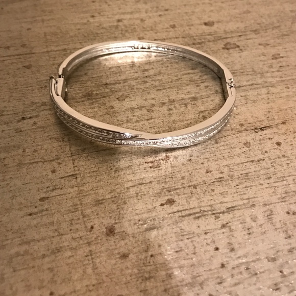 Swarovski Bracelet - Picture 2 of 8