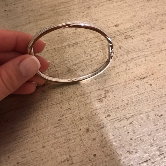 Swarovski Bracelet - Picture 4 of 8