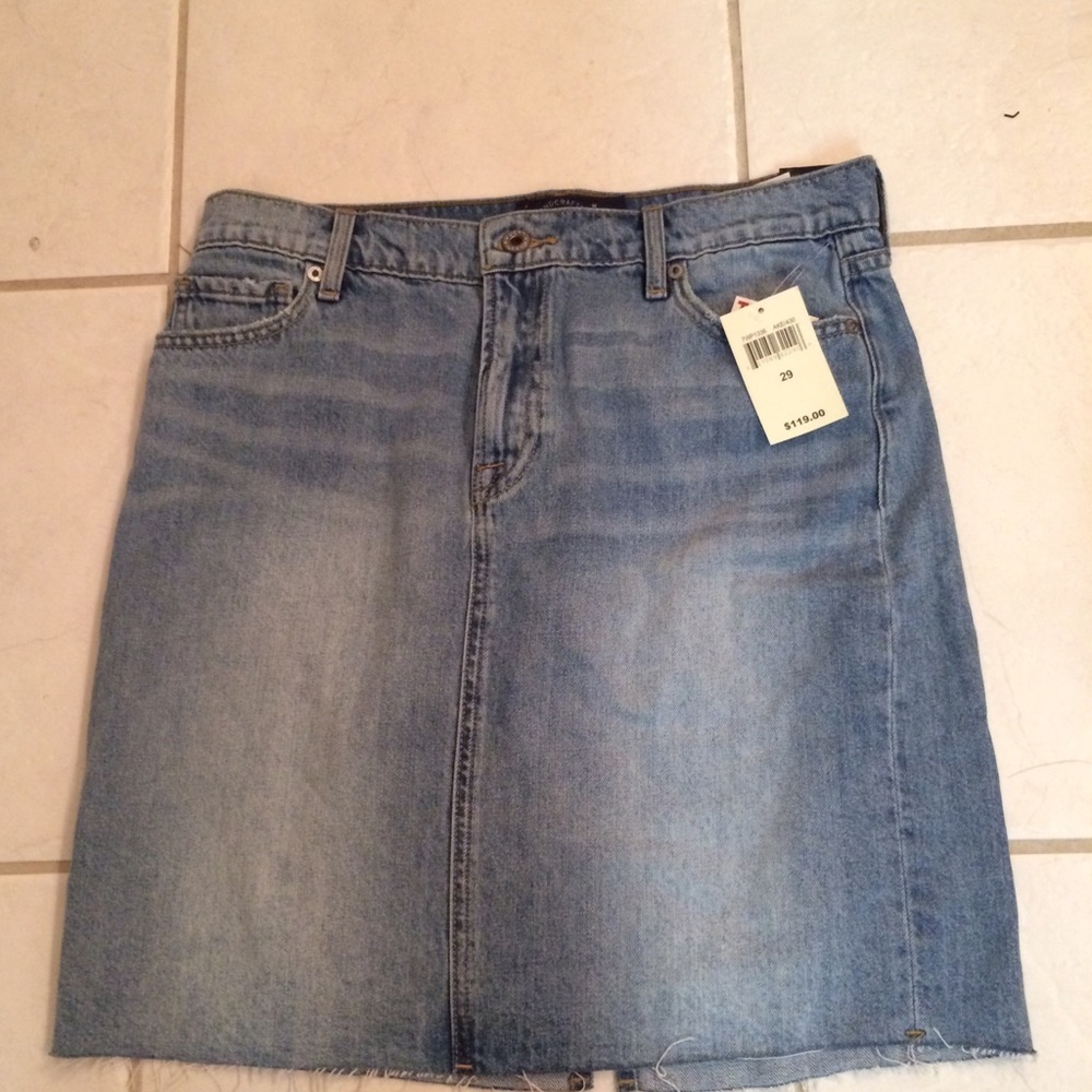 Never worn. LUCKY brand den skirt
