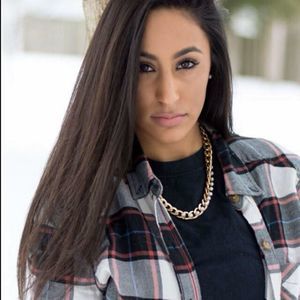 Meet your Posher, Nardine