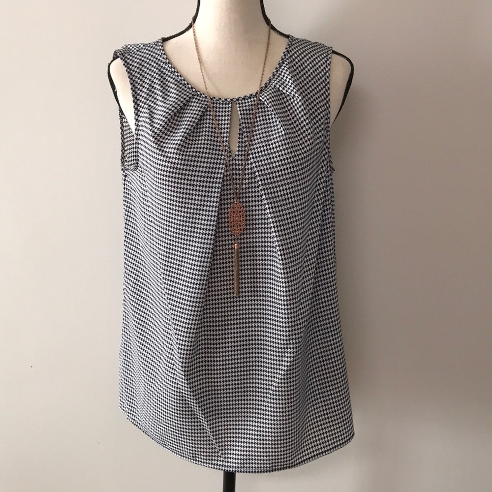 Jones New York poly blouse NWT $59