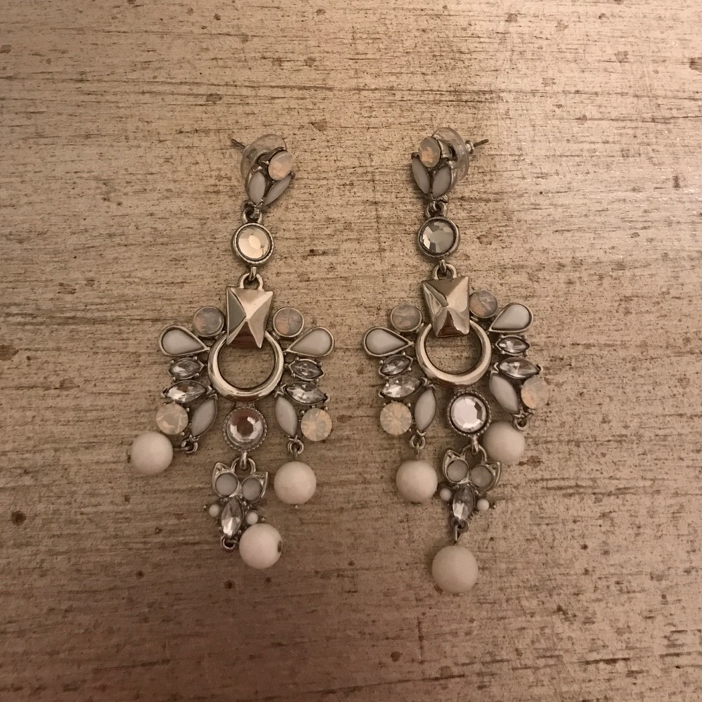 Express earrings