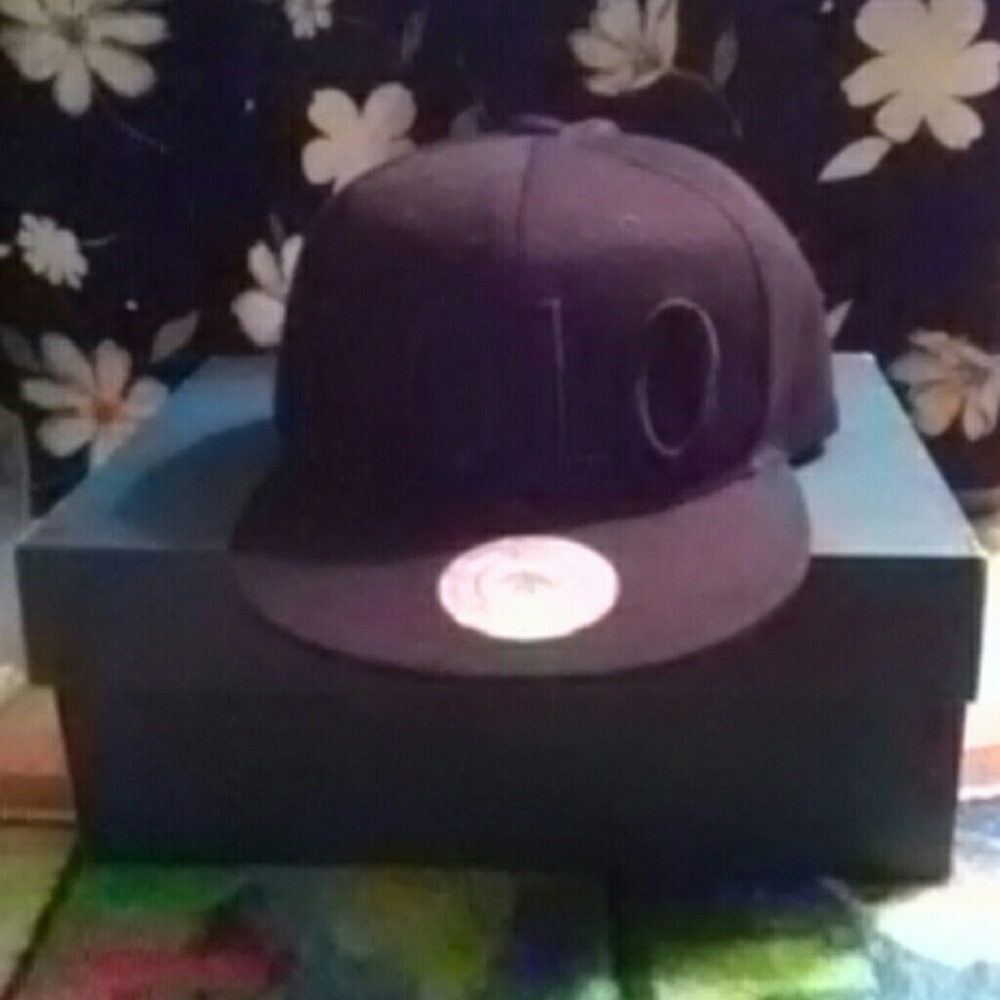 BULLBOT SNSPBACK BLACK 'YOLO'