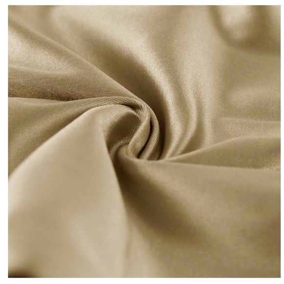 NEW! Gold Silk pants - Picture 6 of 7