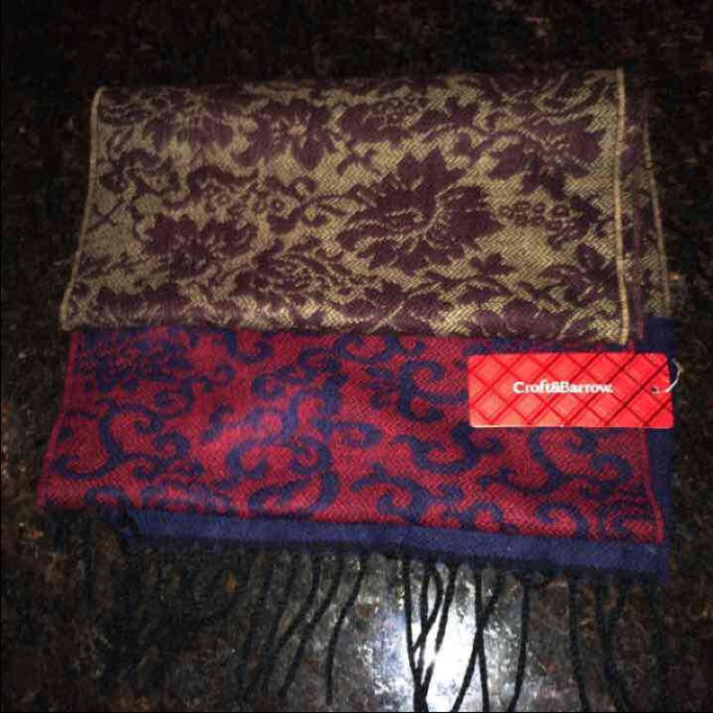 Croft and Barrow scarf
