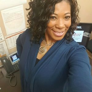 Meet your Posher, Lesa