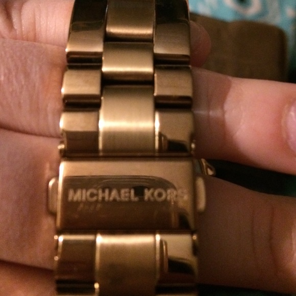MK woman\'s watch main image 2