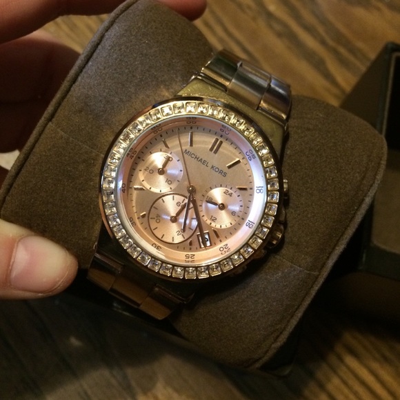 MK woman\'s watch