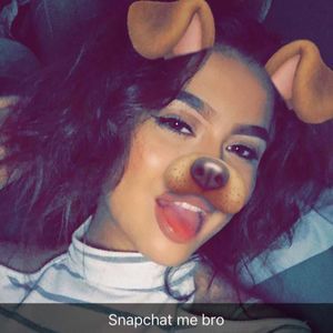 Meet your Posher, Perla