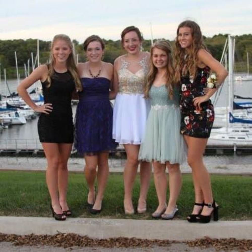 Meet your Posher, Devin