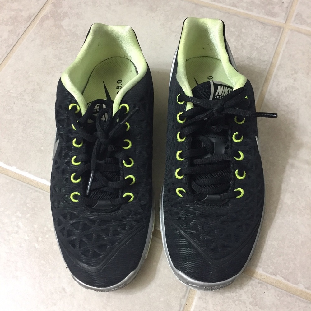 Nike free fit 2