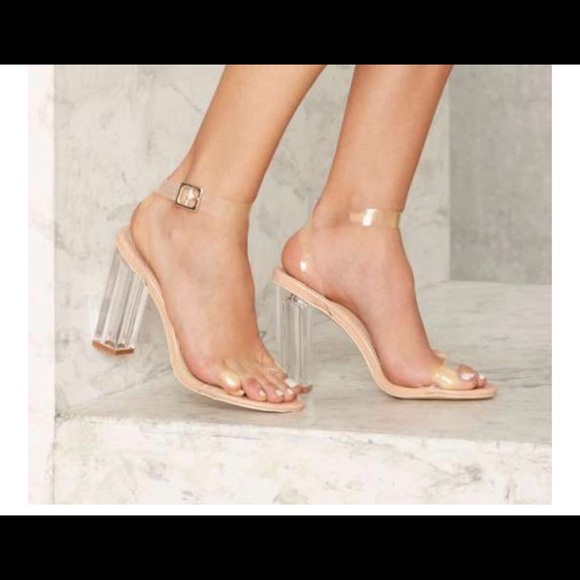 Clear high heels - Picture 2 of 4