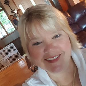 Meet your Posher, Pamela