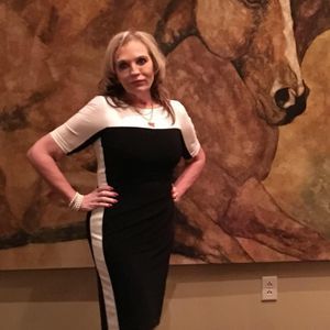 Meet your Posher, Debbie