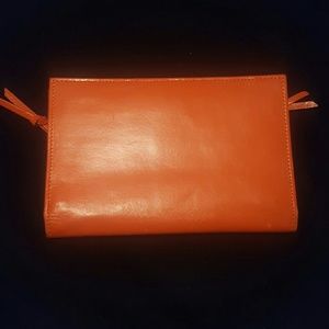 Super cute very thin Alicia Klein Wallet