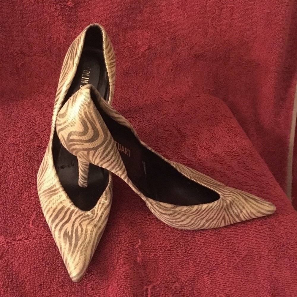 Pointy toe high heel pumps