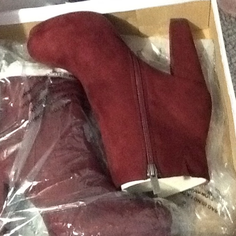 New red booties size 8