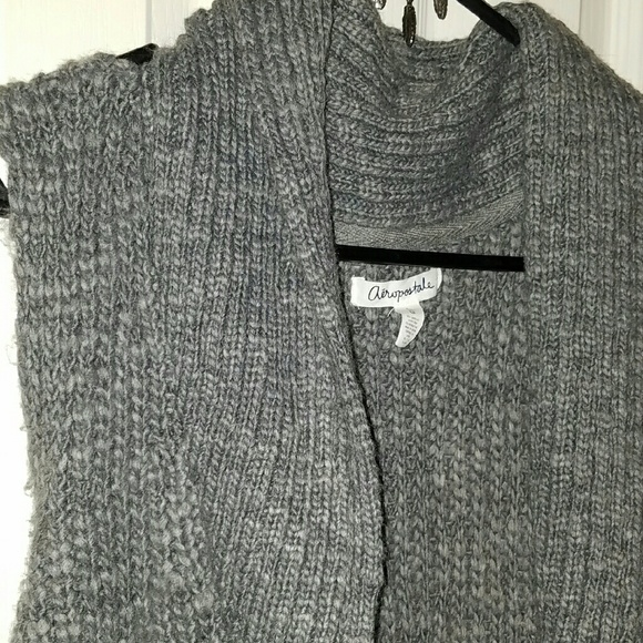 Aeropostale cardigan - Picture 2 of 2