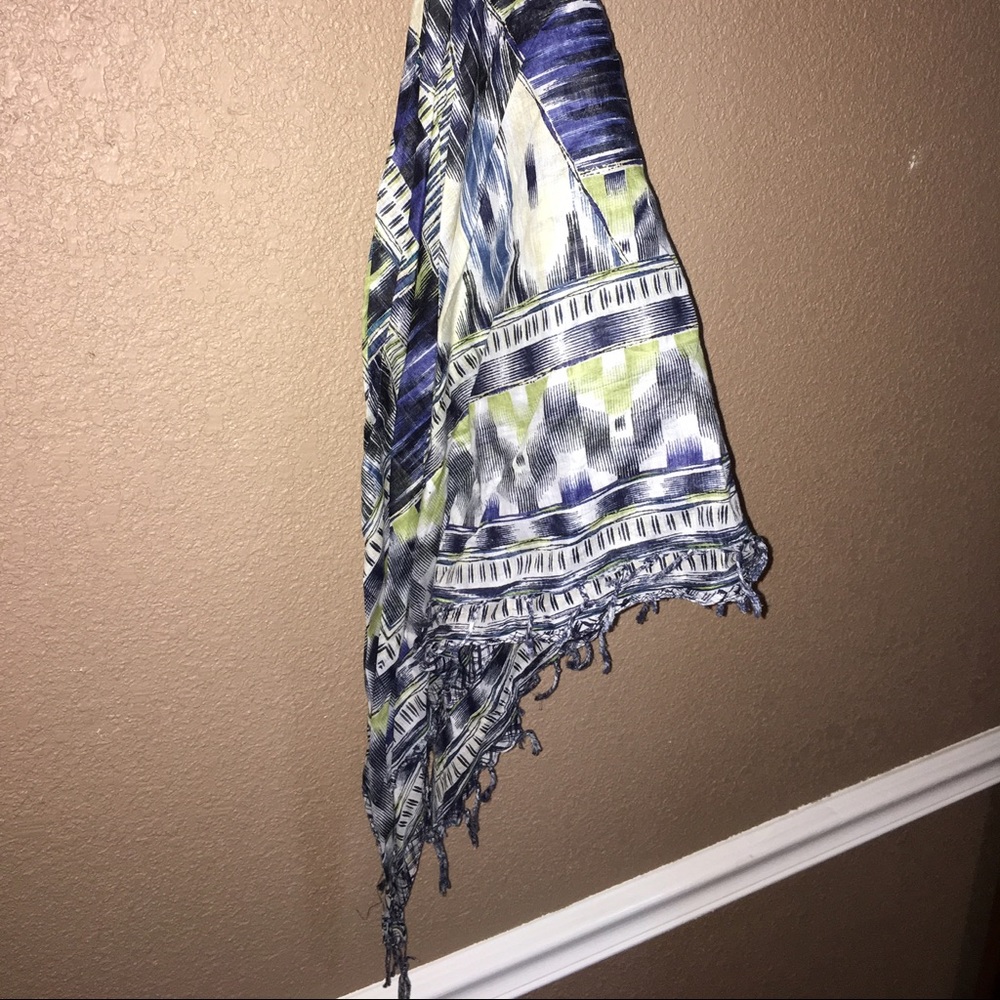 Colorful scarf - Picture 2 of 4