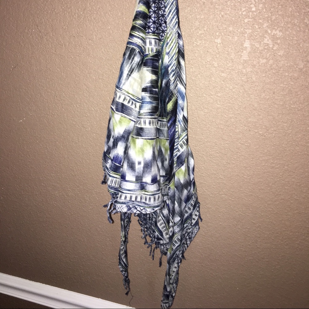 Colorful scarf - Picture 3 of 4