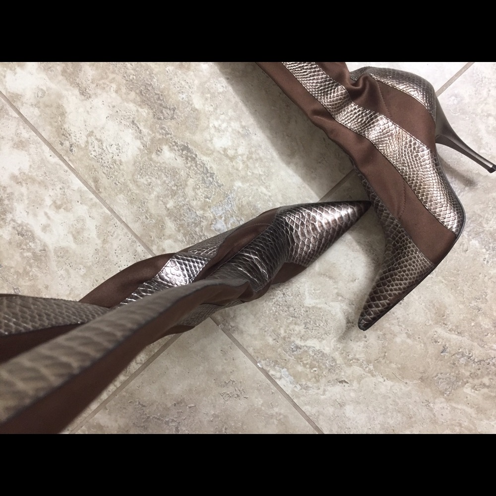 Carlos Santana Boots