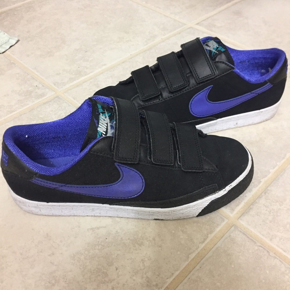 Nike blazer low top Velcro