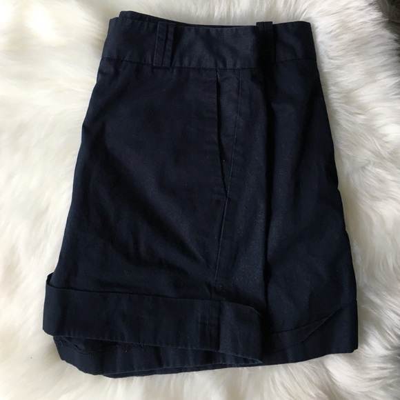 Cute Navy Blue Banana Republic Shorts - SZ: 12 - Picture 3 of 5