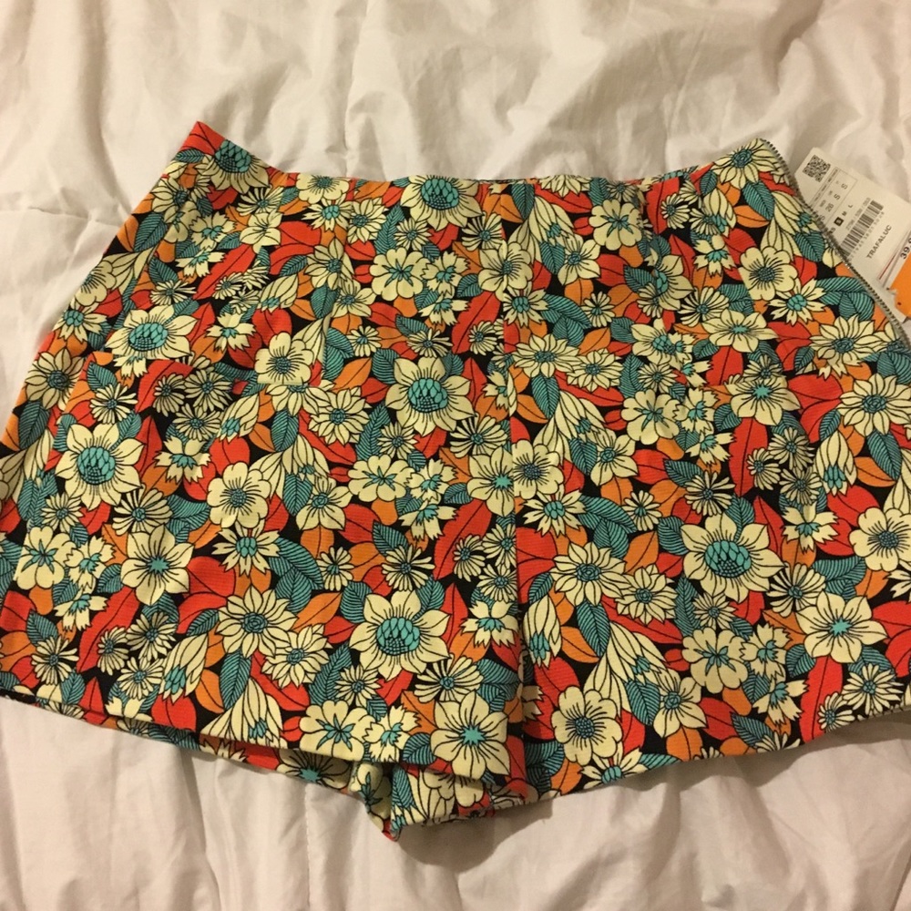 Multi color shorts