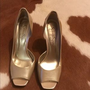 Jessica Simpson Pearl peep toe heels