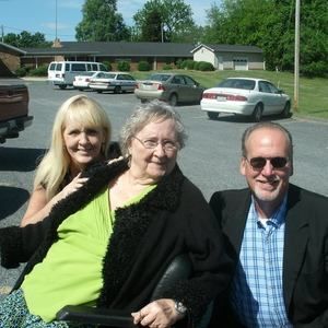 Meet your Posher, Celeste