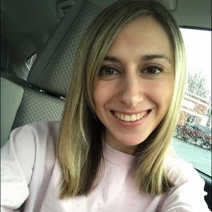 Meet your Posher, Julianna