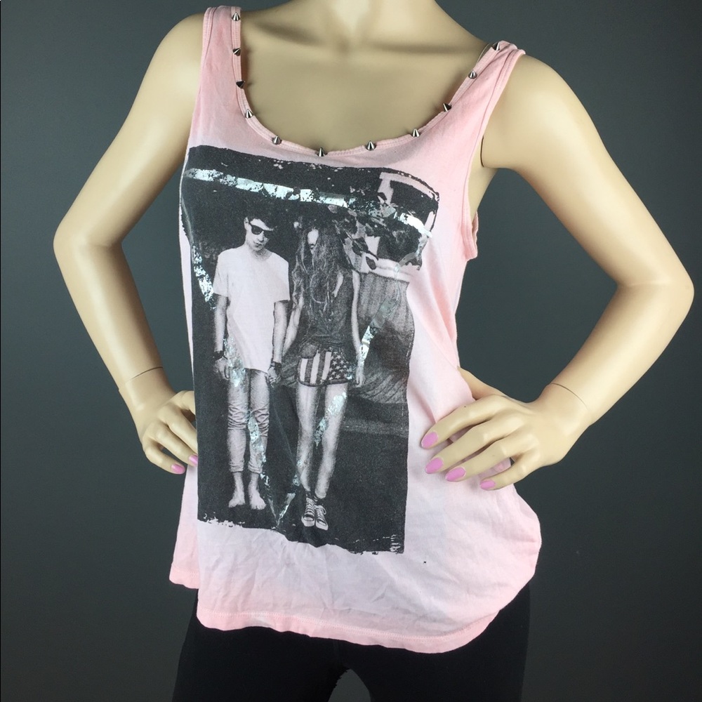 💕Cute Tumblr style tank top💕
