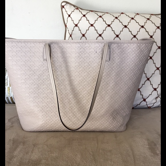**SOLD** Kate Spade- Margareta Penn Place Embossed - Picture 2 of 4