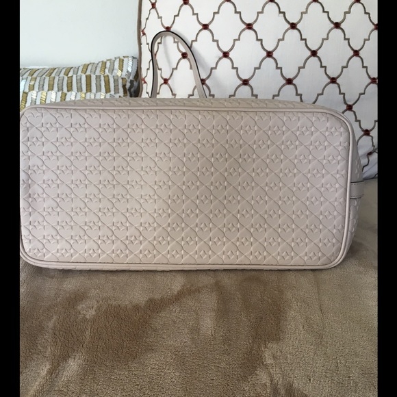 **SOLD** Kate Spade- Margareta Penn Place Embossed - Picture 4 of 4