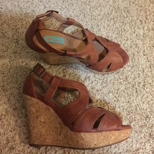 M2 cork bottom brown wedge size 5