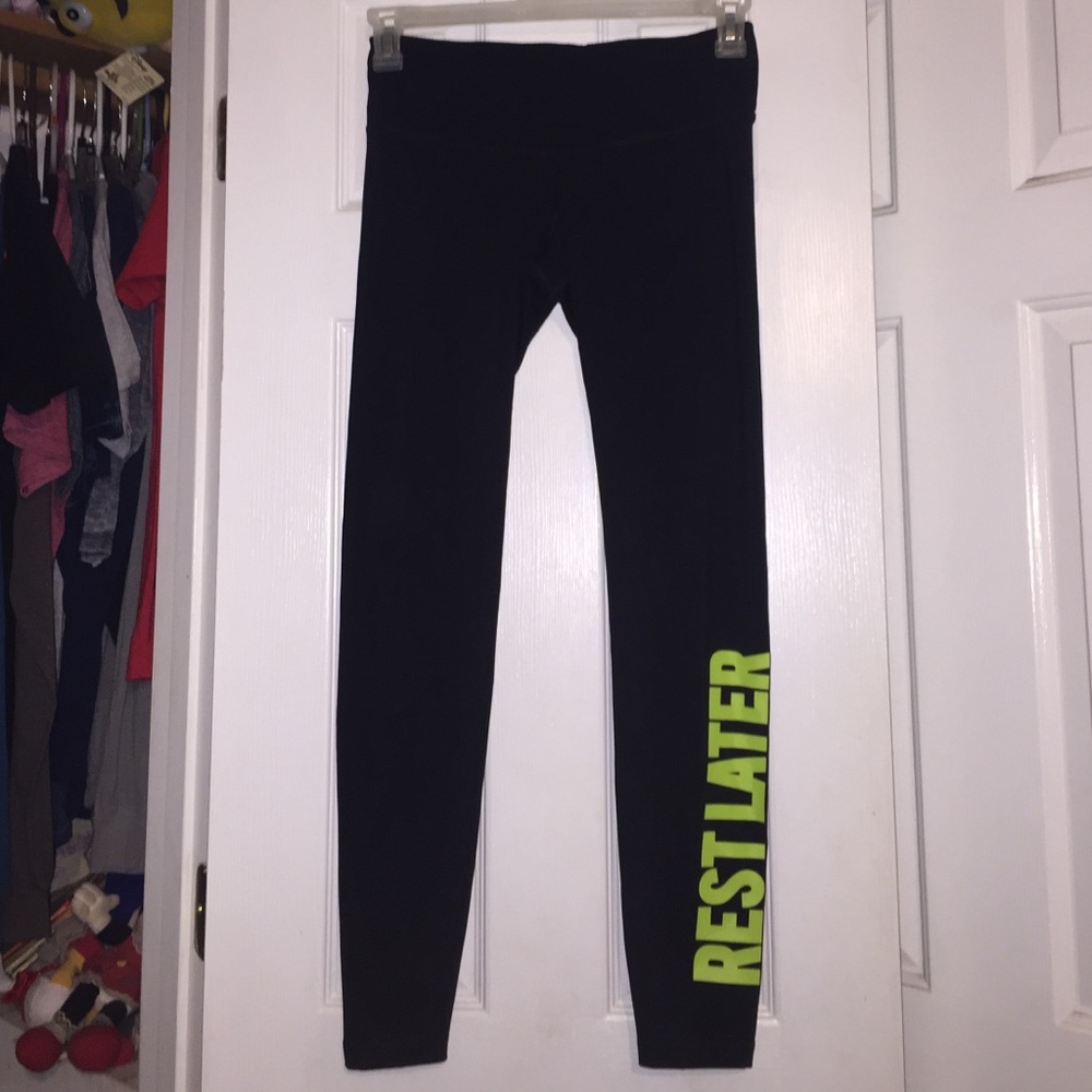 Old Navy women's active leggings