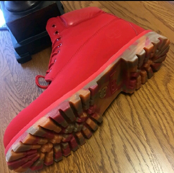 Timberlands - Picture 2 of 2